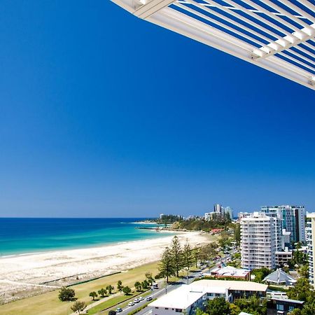 Kirra Surf Apartments Guldkusten Exteriör bild