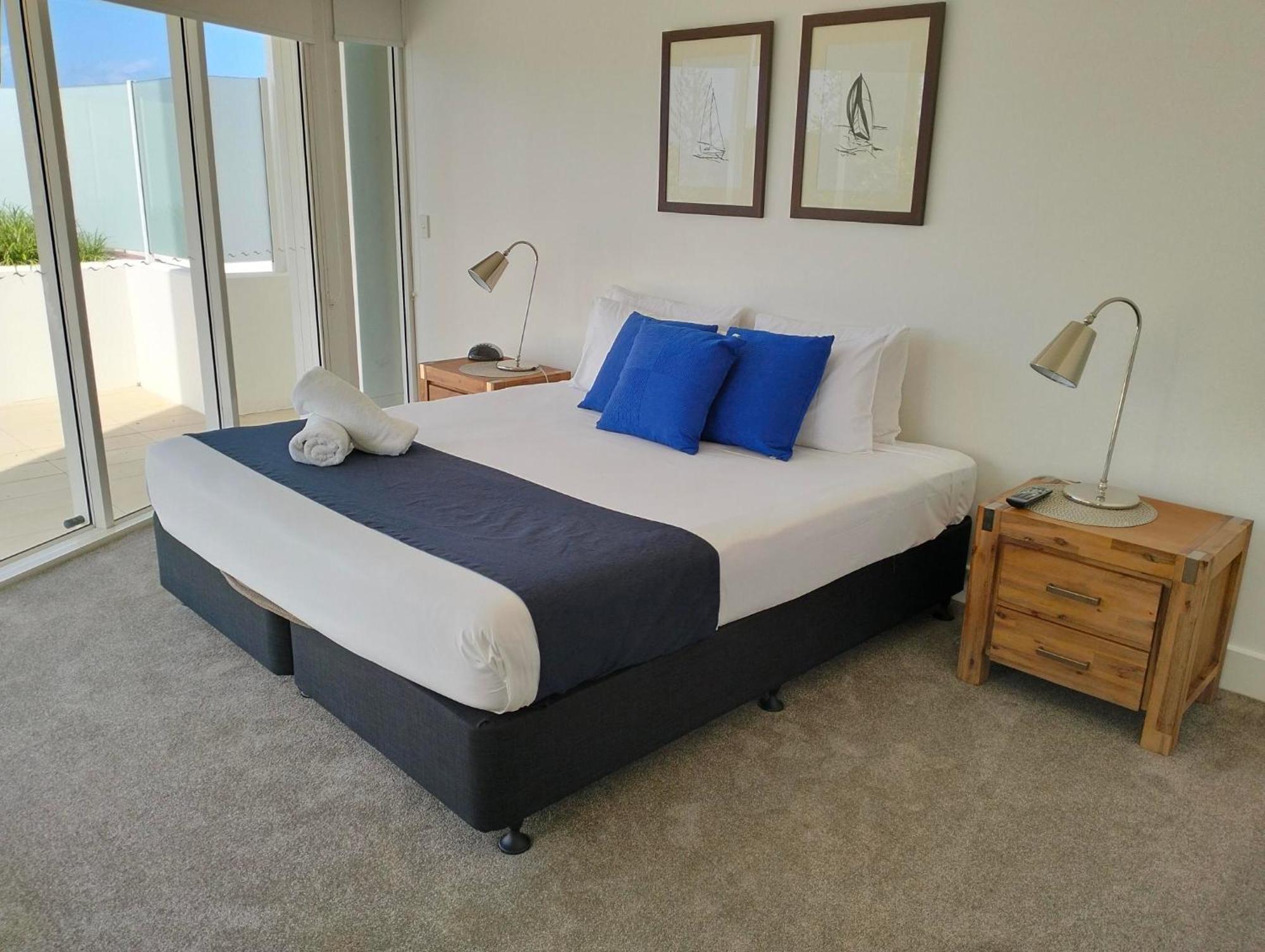 Kirra Surf Apartments Guldkusten Exteriör bild